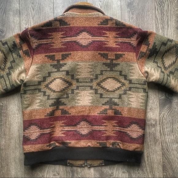 **SOLD** Vintage Pendleton Wool Blanket Jacket - Picture 5 of 8